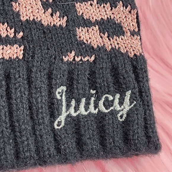 NWT {Juicy Couture} 2 Pieces Gift Set Knit Hat and Magic Gloves NWT - Picture 5 of 6